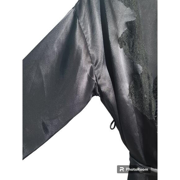 Vintage Victoria's Secret Gold Label Black Lace Trim Belted Robe Size OS - Picture 3 of 4